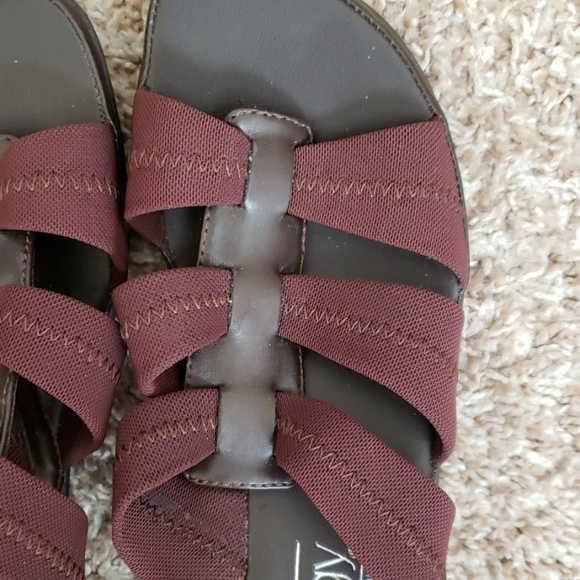 *Host Pick* New Brown Aerosoles Sandals - Picture 7 of 7